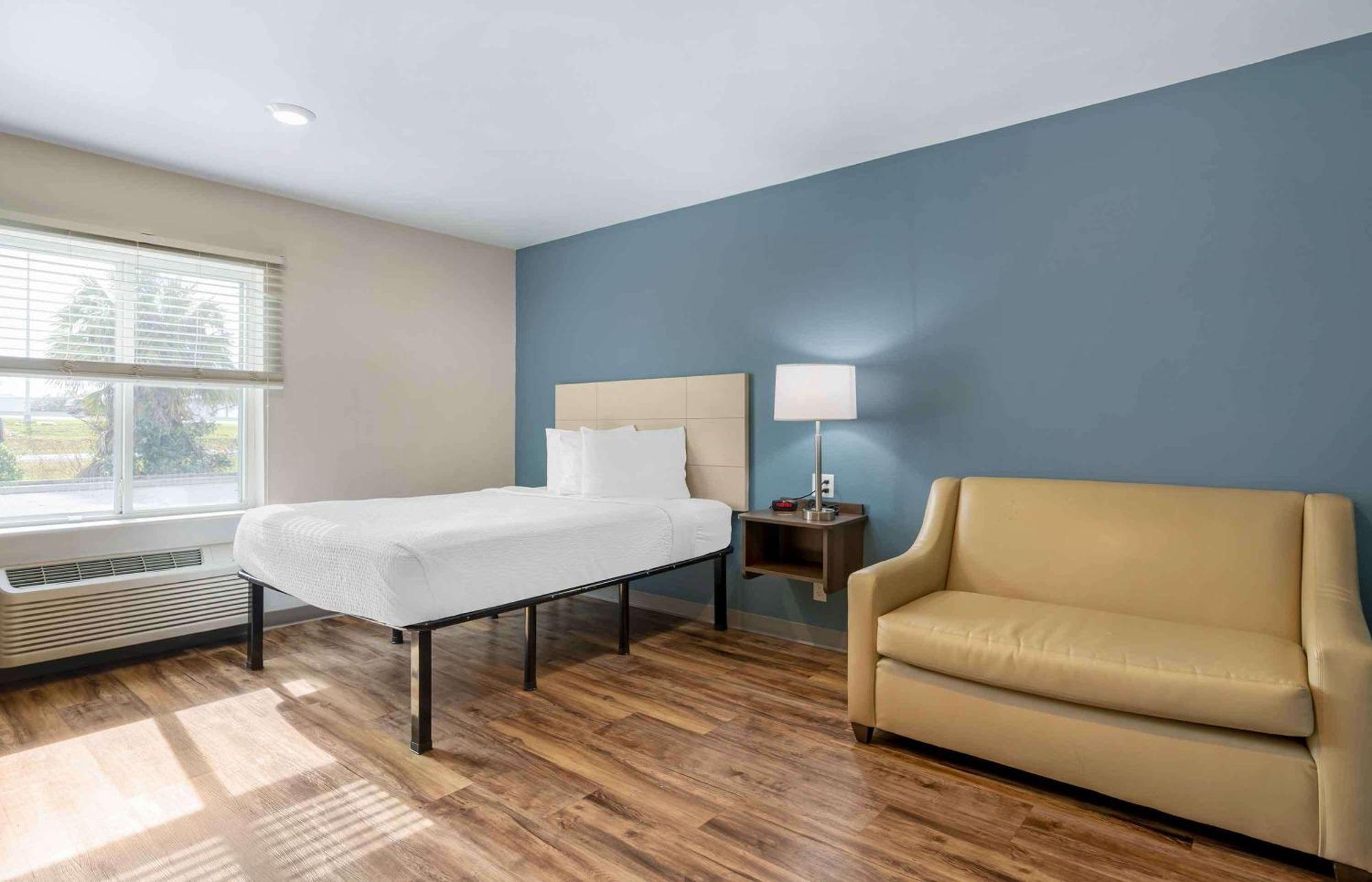 Extended Stay America Select Suites - Deerfield Beach Exterior photo