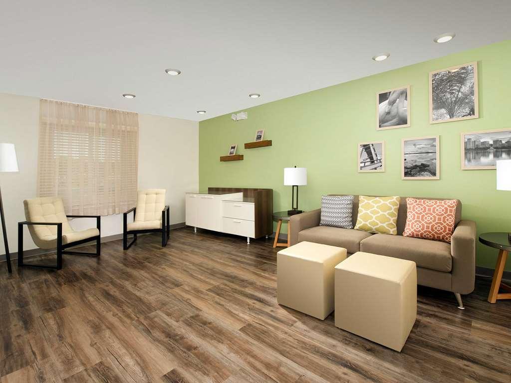 Extended Stay America Select Suites - Deerfield Beach Interior photo